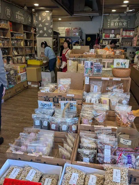 Different dried goods
