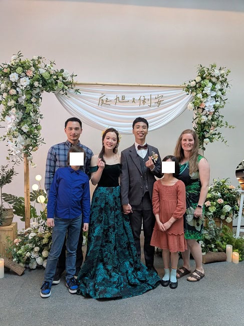Posing with the newlyweds
