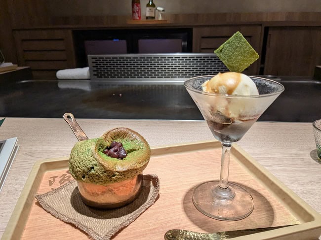 Finish the dinner with two delicious dessert dishes
