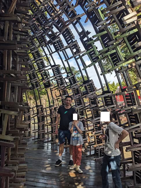 A cool art structure
